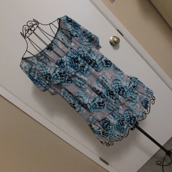 Tiered Ruffle Front Blouse - Picture 2 of 8